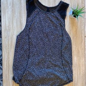 Lululemon tank top size 8